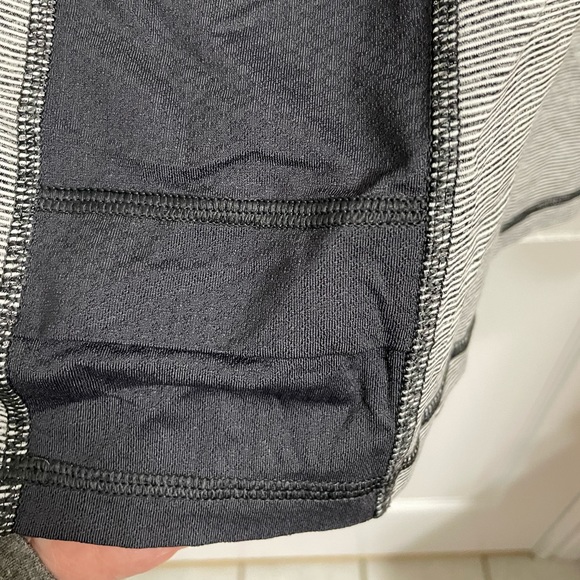LULULEMON Blue/Grey striped tank with mesh-type inserts. - Picture 5 of 5